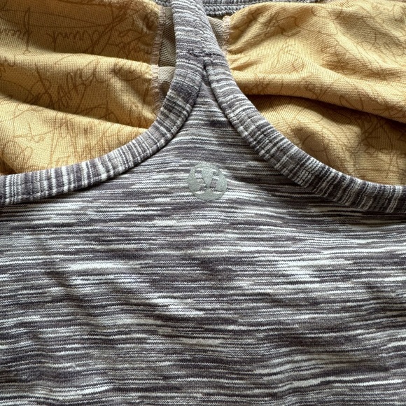 LULULEMON Power Y tank set - Picture 3 of 5